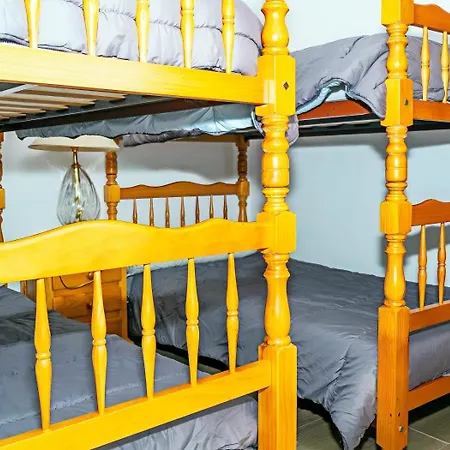 En La Zona Baja Con Garaje Y Descuentos Exclusivos En Acceso A Pistas Y Equipamiento De Esqui * Sierra Nevada