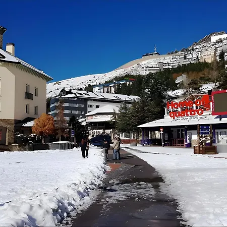 En La Zona Baja Con Garaje Y Descuentos Exclusivos En Acceso A Pistas Y Equipamiento De Esqui Sierra Nevada