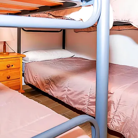 En La Zona Baja Con Garaje Y Descuentos Exclusivos En Acceso A Pistas Y Equipamiento De Esqui